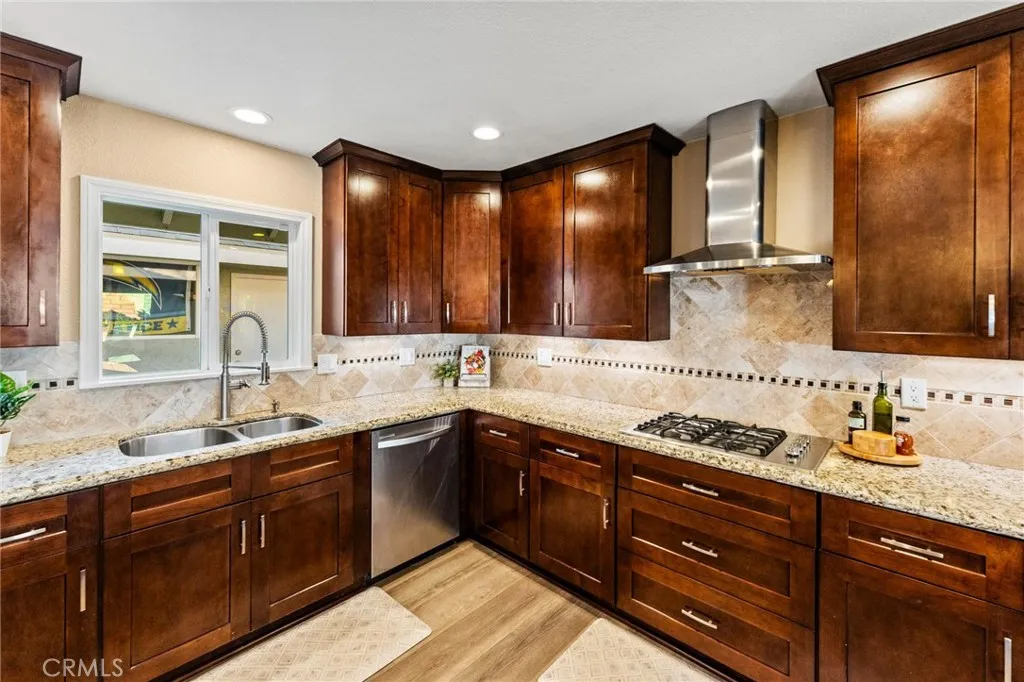 25571 Vesuvia, Mission Viejo, California 92691 home-pic-16