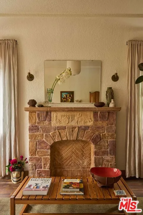 4179 S Van Ness Avenue, Los Angeles, California 90062 home-pic-7