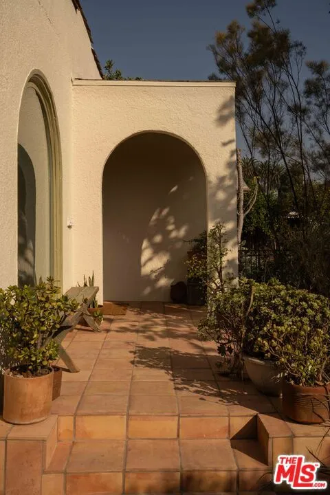 4179 S Van Ness Avenue, Los Angeles, California 90062 home-pic-3