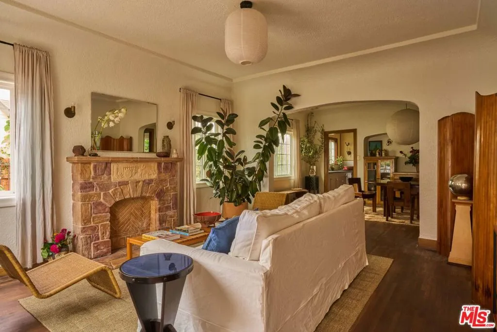 4179 S Van Ness Avenue, Los Angeles, California 90062 home-pic-6