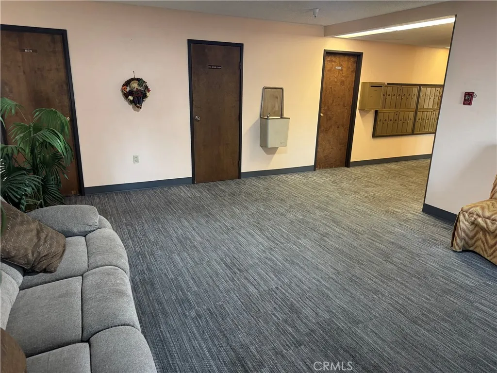 18900 Delaware Street 352, Huntington Beach, California 92648 home-pic-11