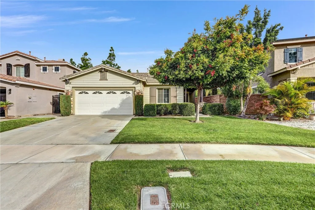 17108 Red Ash Court, Fontana, California 92337 home-pic-2