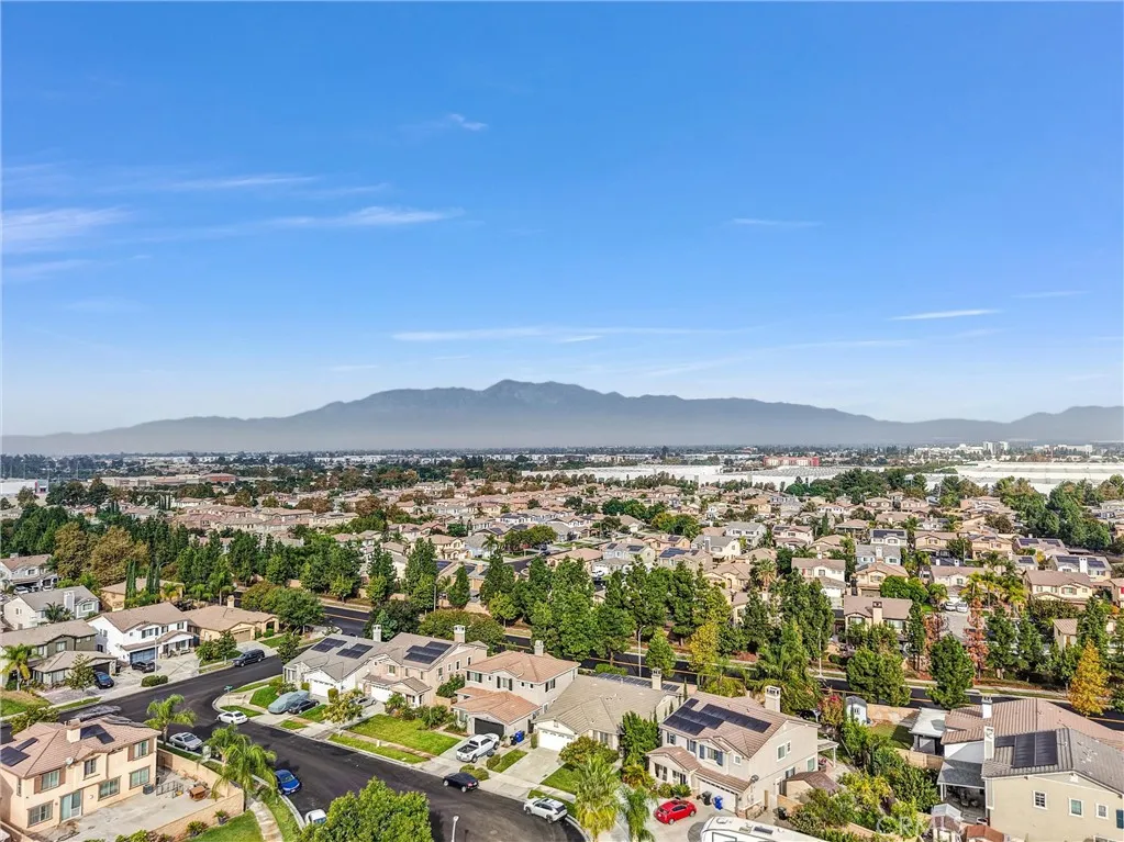 17108 Red Ash Court, Fontana, California 92337 home-pic-33