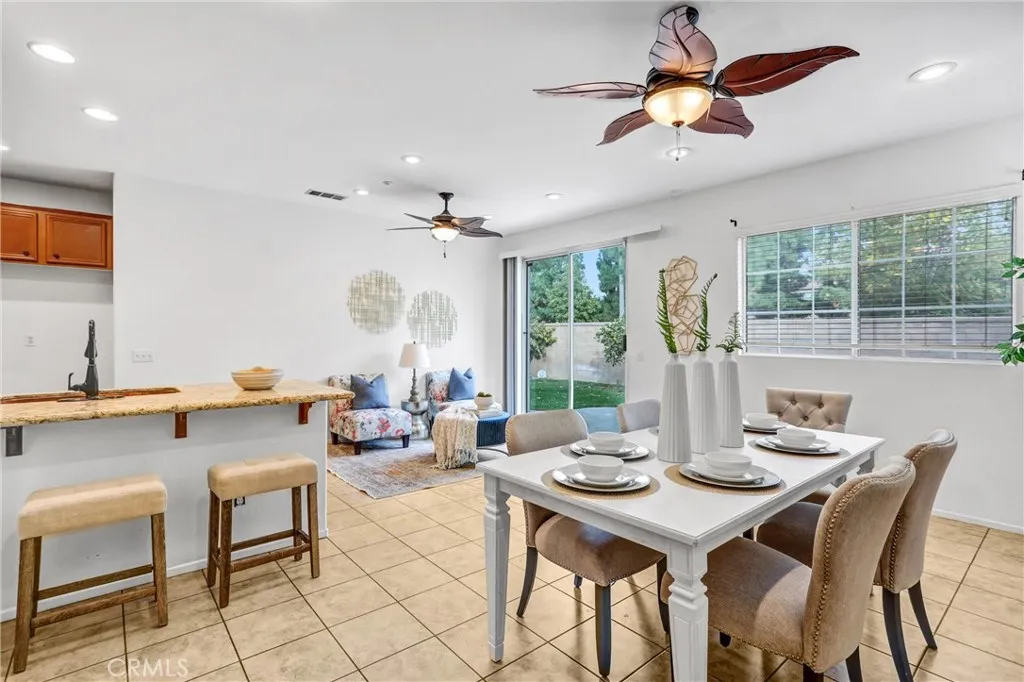 17108 Red Ash Court, Fontana, California 92337 home-pic-8