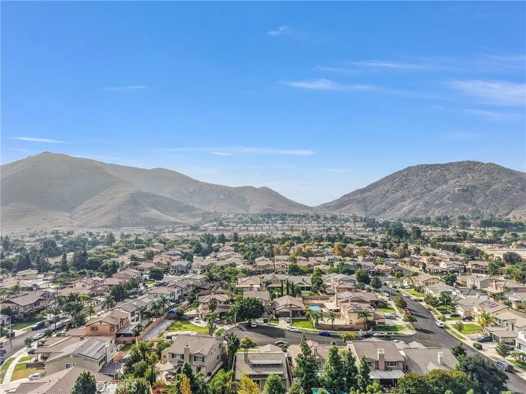 17108 Red Ash Court, Fontana, California 92337 home-pic-31