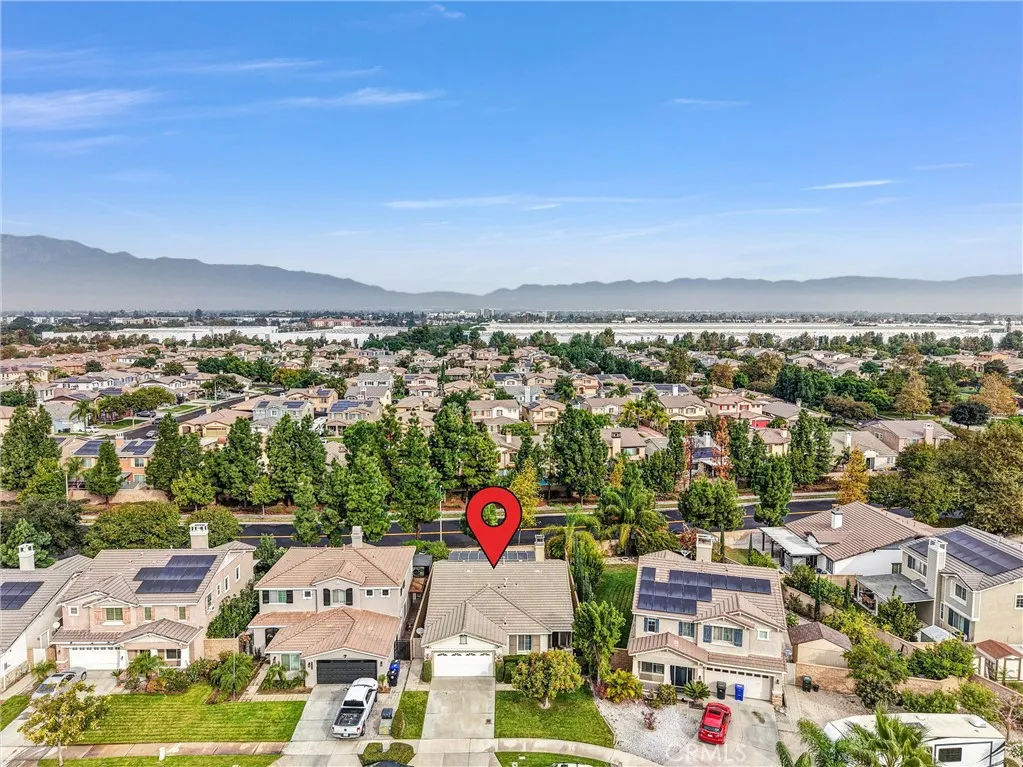 17108 Red Ash Court, Fontana, California 92337 home-pic-36