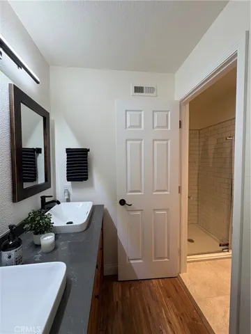 46 Echo Run 16, Irvine, California 92614