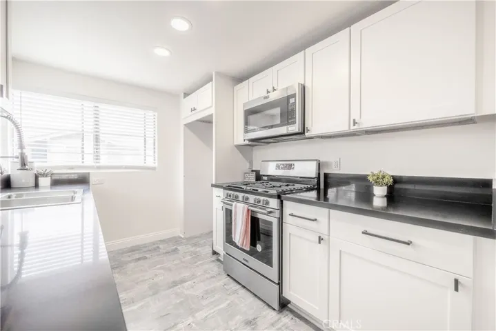 46 Echo Run 16, Irvine, California 92614