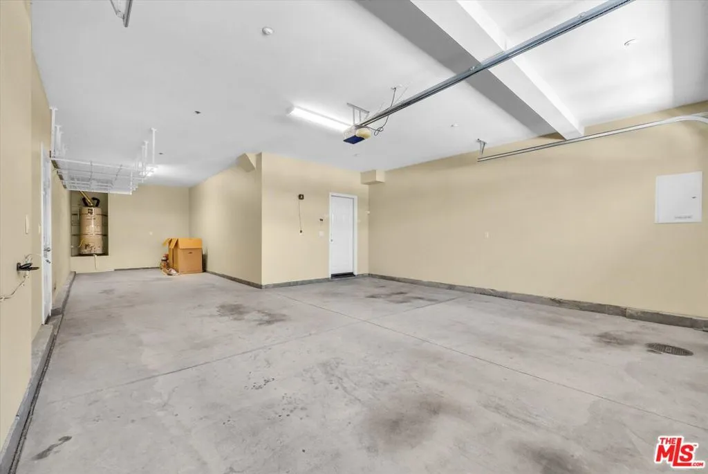 5611 Scharf Avenue, Fontana, California 92336 home-pic-38