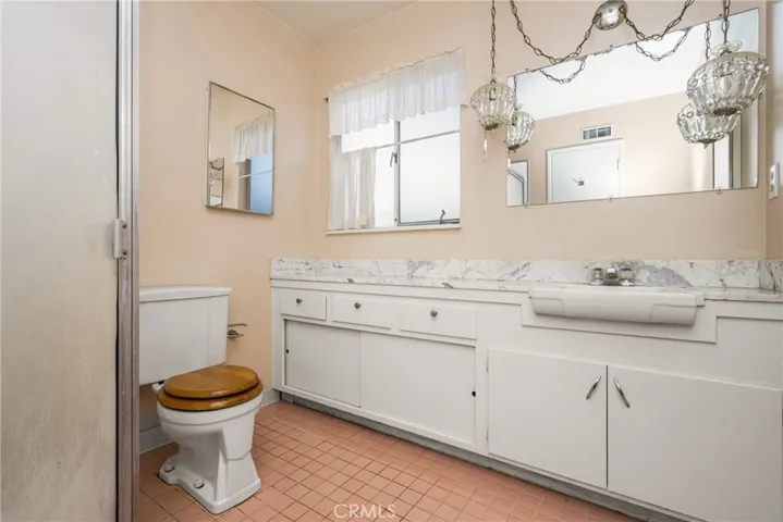 1531 W Doris, Anaheim, California 92802
