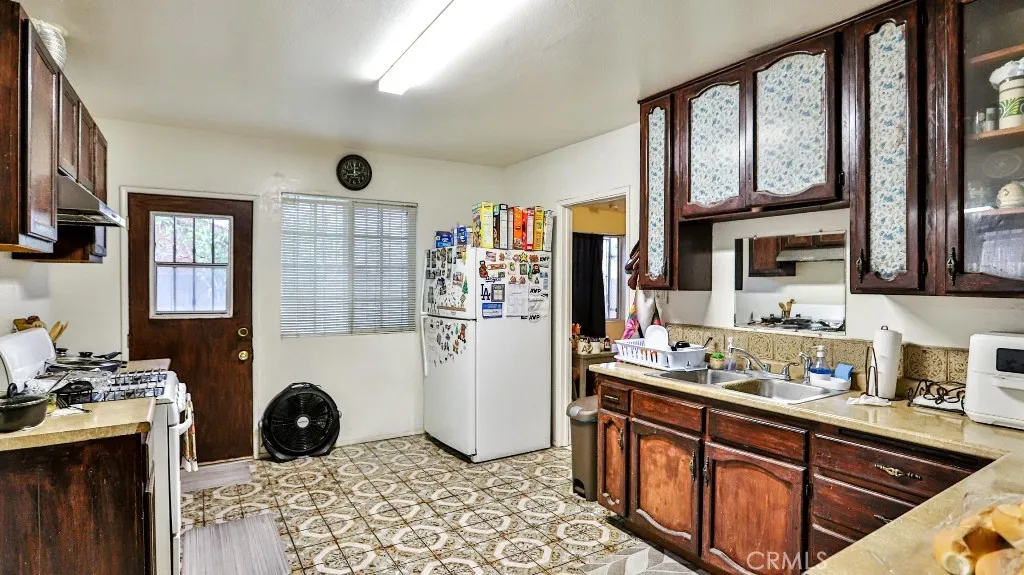 4731 4733 Baldwin Park Blvd, Baldwin Park, California 91706 home-pic-29