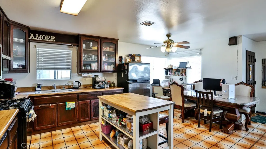 4731 4733 Baldwin Park Blvd, Baldwin Park, California 91706 home-pic-7