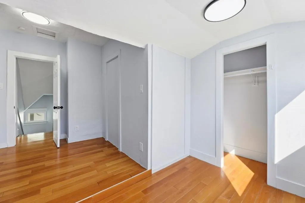 2504 E 24th Street, Oakland, California 94601 home-pic-23