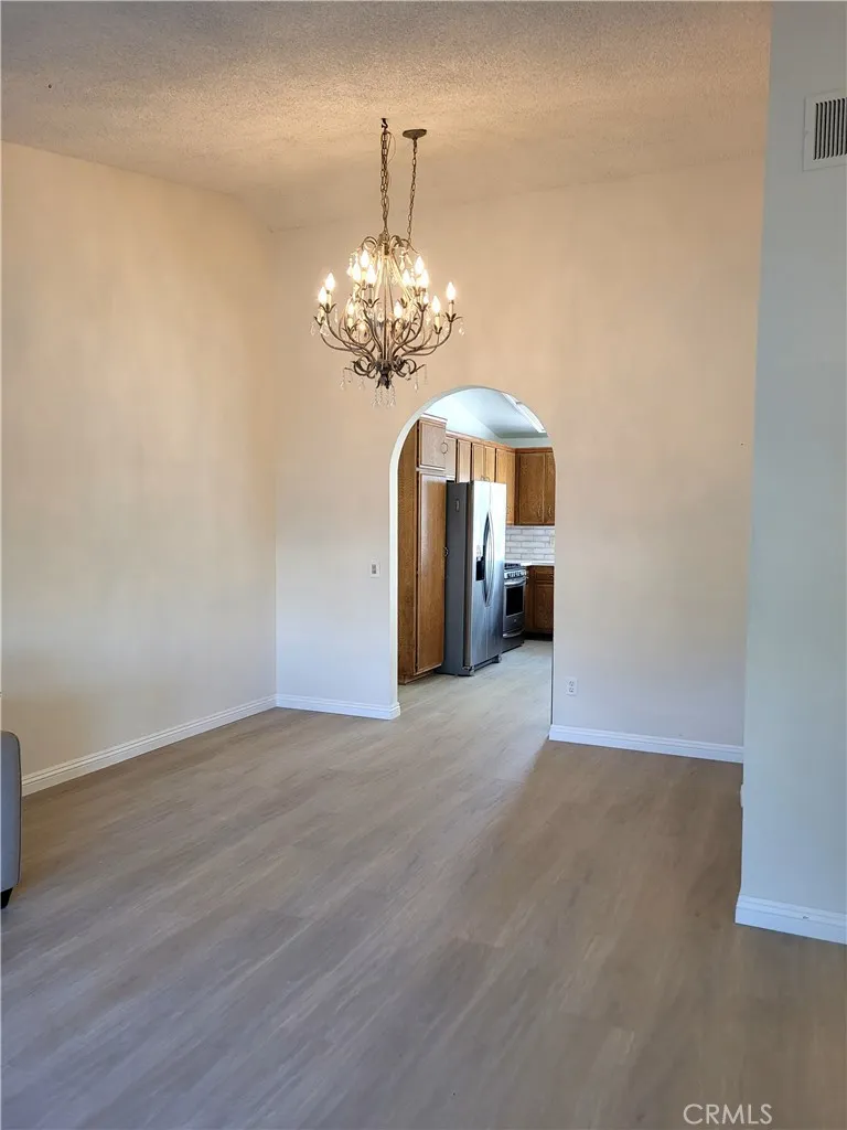 11584 Maple Valley, Victorville, California 92392 home-pic-6