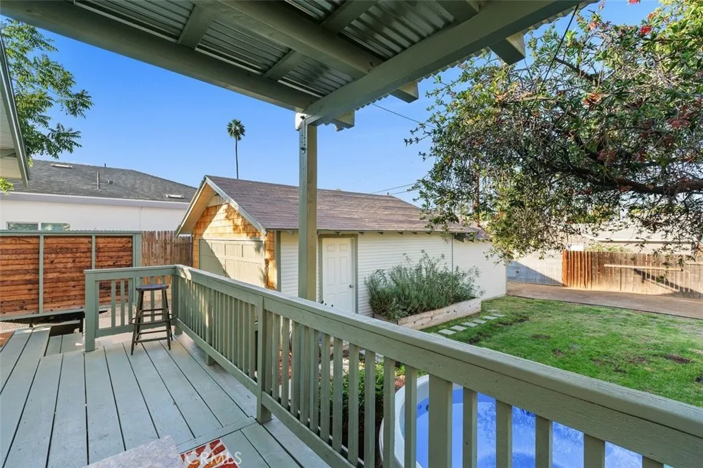 1981 1981 Marlborough Avenue, Riverside, California 92507 home-pic-23