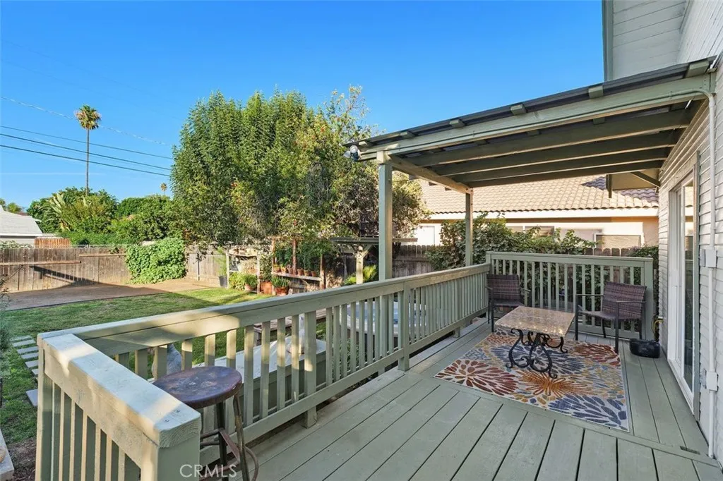 1981 1981 Marlborough Avenue, Riverside, California 92507 home-pic-20