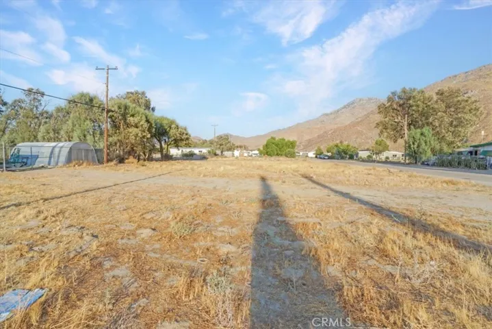 0 Lois, Cabazon, California 92230