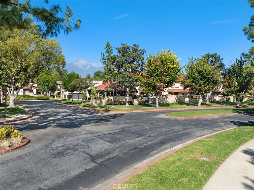 9757 Louise Way, Rancho Cucamonga, California 91730 home-pic-4