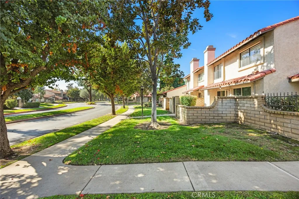 9757 Louise Way, Rancho Cucamonga, California 91730 home-pic-3
