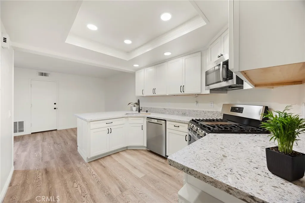 9757 Louise Way, Rancho Cucamonga, California 91730 home-pic-13