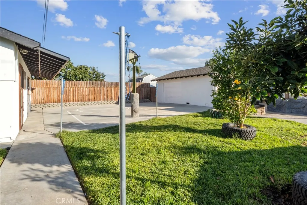 603 W Cully, Orange, California 92865 home-pic-18