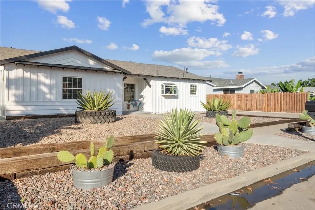 603 W Cully, Orange, California 92865 home-pic-6