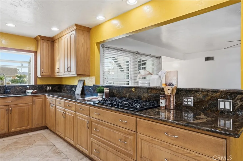 603 W Cully, Orange, California 92865 home-pic-27