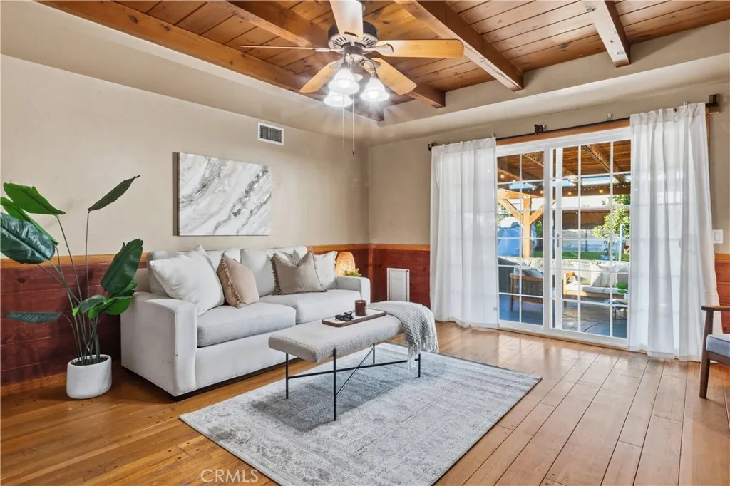 603 W Cully, Orange, California 92865 home-pic-3
