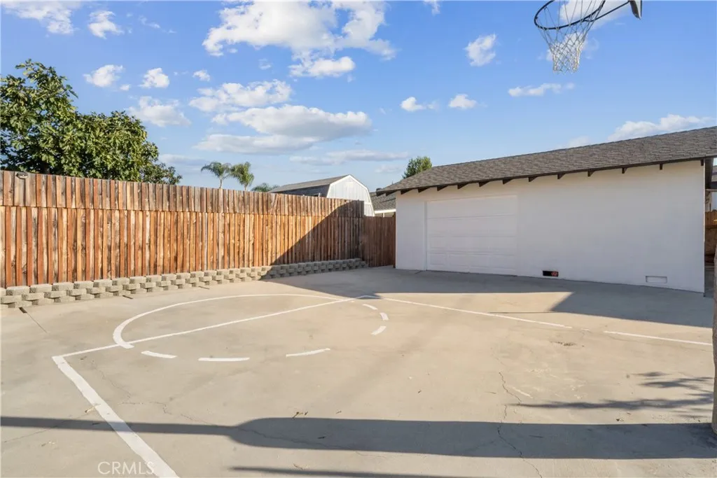 603 W Cully, Orange, California 92865 home-pic-12