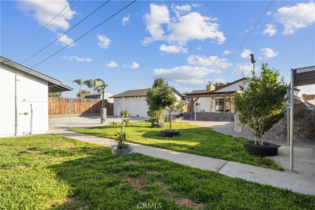 603 W Cully, Orange, California 92865 home-pic-13