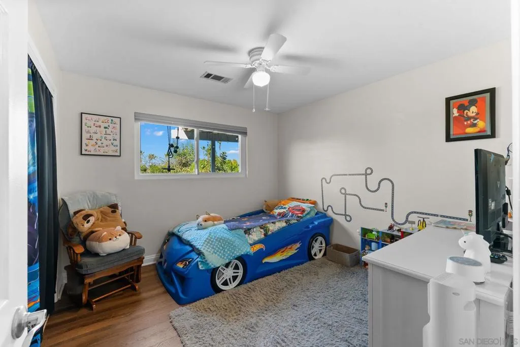3045 Mary Ln, Escondido, California 92025 home-pic-39