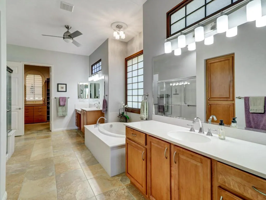 81157 Avenida Los Circos, Indio, California 92203 home-pic-41