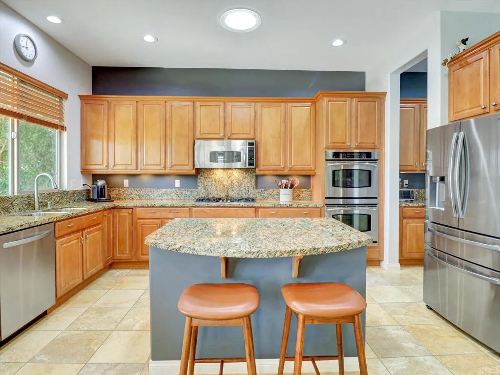 81157 Avenida Los Circos, Indio, California 92203 home-pic-23