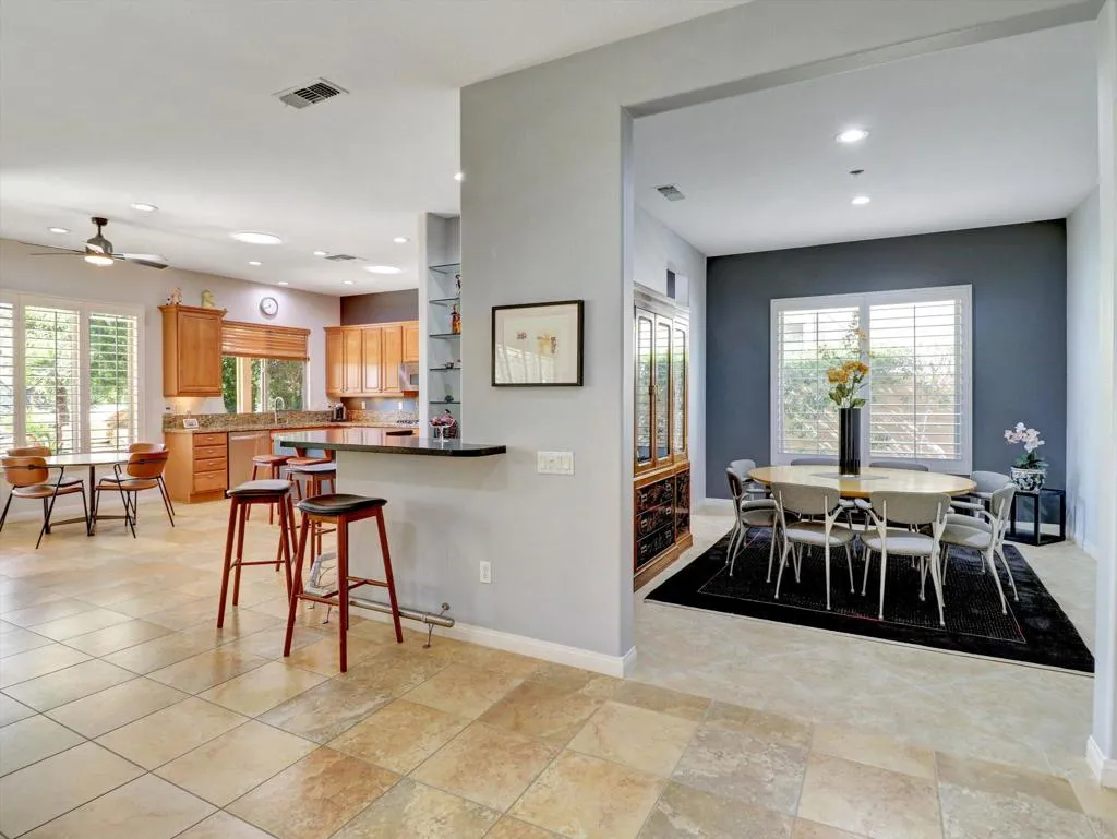 81157 Avenida Los Circos, Indio, California 92203 home-pic-20