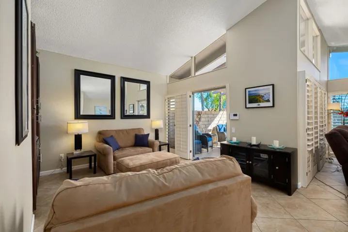 19-web-or-mls-DPCochran_OPMG_1125_019