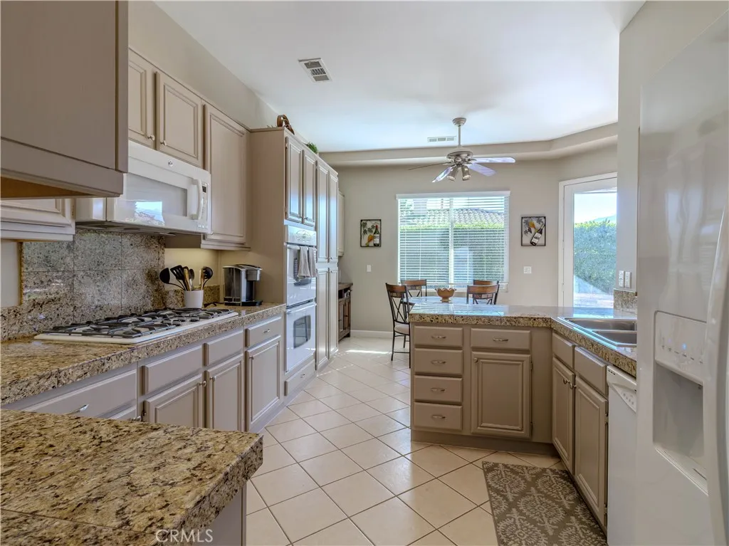 80435 Paseo De Tiempo, Indio, California 92201 home-pic-4