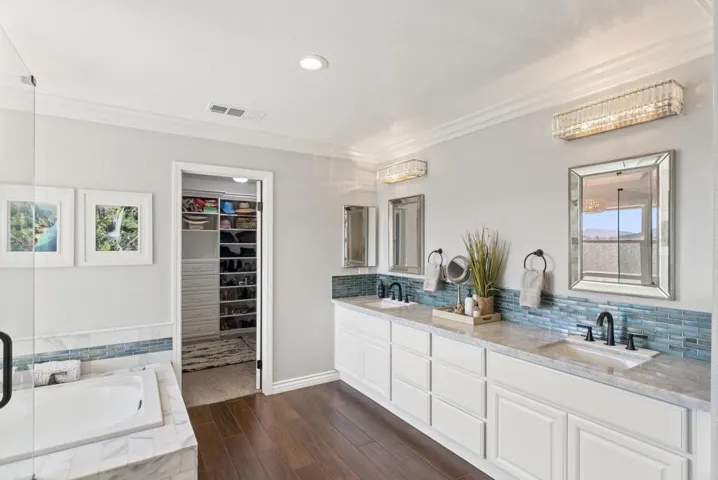 743 Avenida Leon, San Marcos, California 92069