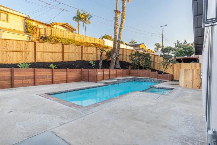 2307 Galveston St., San Diego, California 92110