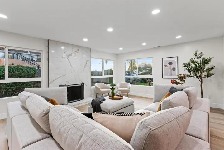 2307 Galveston St., San Diego, California 92110