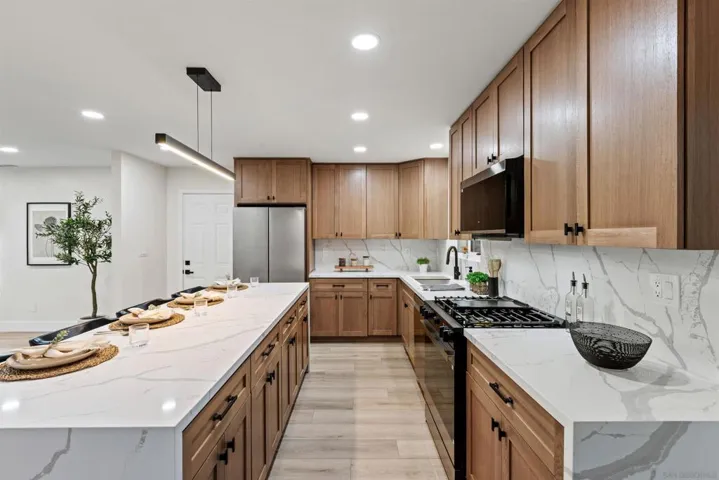 2307 Galveston St., San Diego, California 92110