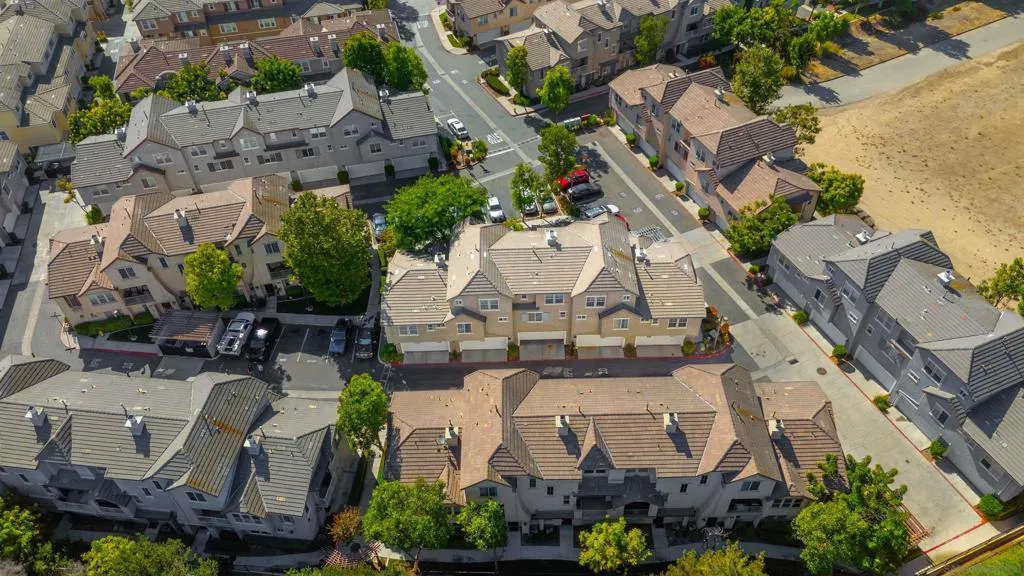 1648 Sweet Gum Place, Chula Vista, California 91915 home-pic-24