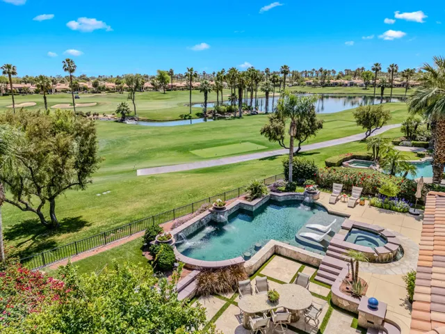 05-49568 Via Conquistador-62 (Aerial)