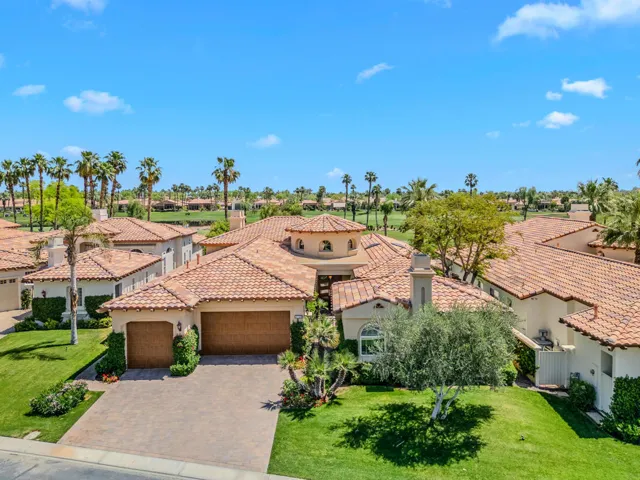 08-49568 Via Conquistador-52 (Aerial)