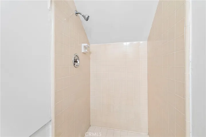 7 Blue Lagoon, Laguna Beach, California 92651