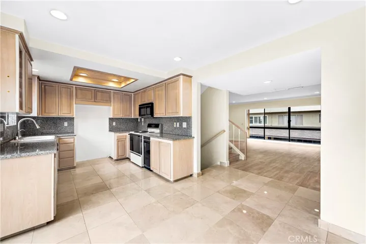 7 Blue Lagoon, Laguna Beach, California 92651