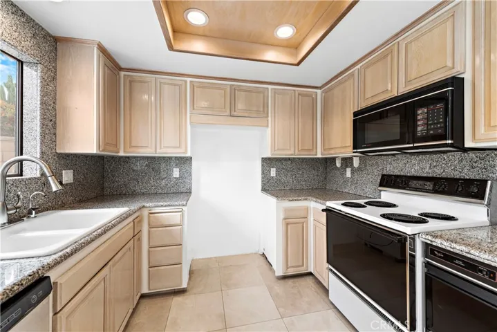 7 Blue Lagoon, Laguna Beach, California 92651