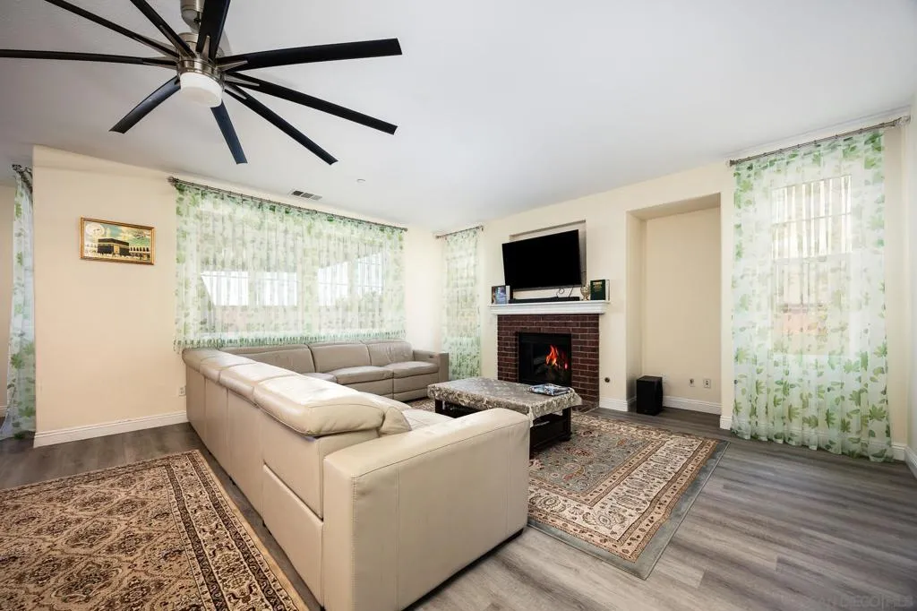 5120 Sevilla St, Santee, California 92071 home-pic-14