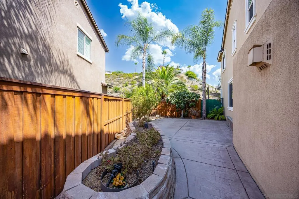 5120 Sevilla St, Santee, California 92071 home-pic-37