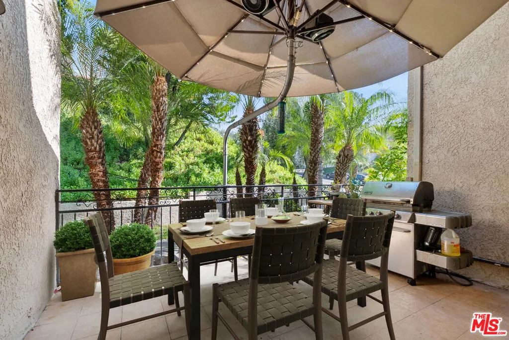 7800 Via Genova, Burbank, California 91504 home-pic-0