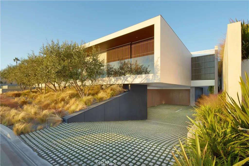 2460 Monaco, Laguna Beach, California 92651 home-pic-49